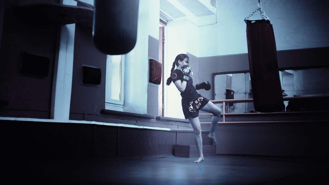 kickboxer, young woman, kickboxing, sports girl, long hair, model, boxing, gloves, legs, thai boxing, training apparatus, photo, gym girl, muay thai, beautiful girl, girl in t-shirt, photosession, hair, body, sight, eyes, sports, beautiful, smiles, blouse, in blinkers, the girl in the ring, art, female, pear, kickboxing, kickboxing, kickboxing, muay thai, muay thai, muay thai, muay thai, muay thai